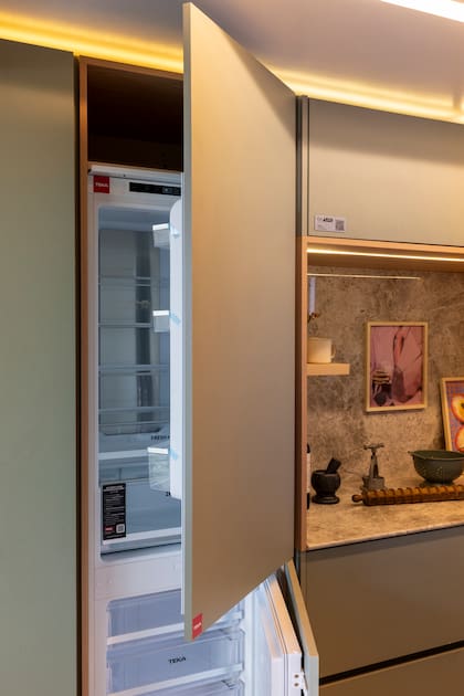 Electrodomésticos panelables: un recurso perfecto para departamentos con cocina integrada.