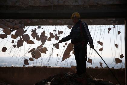 Septiembre aparece en el horizonte como la fecha de finalización de la reducción total del edificio.