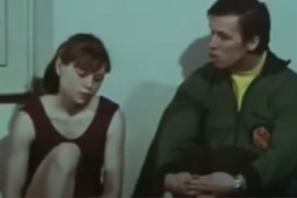 Elena Mukhina y su entrenador Mikhail Klimenko (Foto: Captura de YouTube)