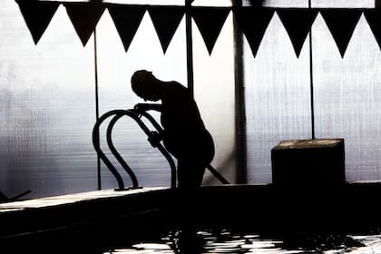 Elena Placci realiza cursos de literatura comparada, de cine y de memoria; además, lee novelas en inglés y en italiano