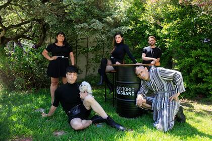 Humor con talentosos comediantes del teatro musical, en Canciones con gracia, con Tatiana Luna, Roberto Peloni, Flavia Pereda, Gustavo Monje y Sacha Bercovich