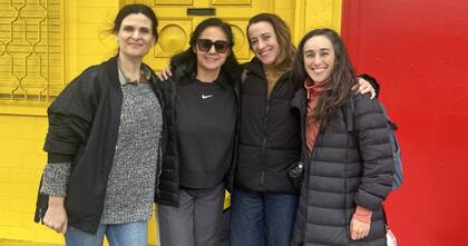 Elenco de “Villa”en Timbre4. Ana Celentano, Magdalena Grondona, Tamara Kiper.