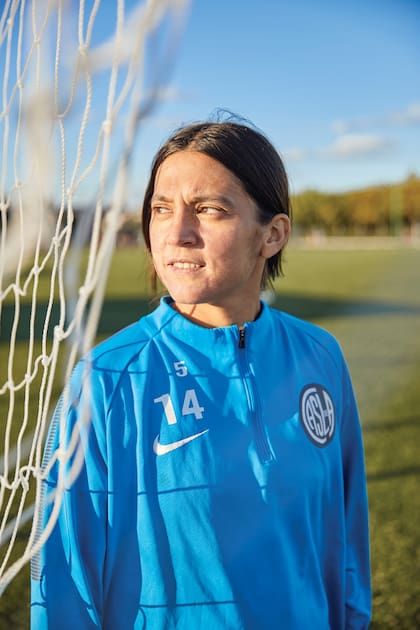 Eliana Medina (32), cordobesa, juega en San Lorenzo