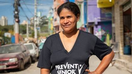 Eliane vive en una favela, pero el arriendo que le cobran es más de lo que puede pagar.