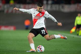 River desmiente que Racing se haya quedado con un jugador suyo, pero deja ir a otro
