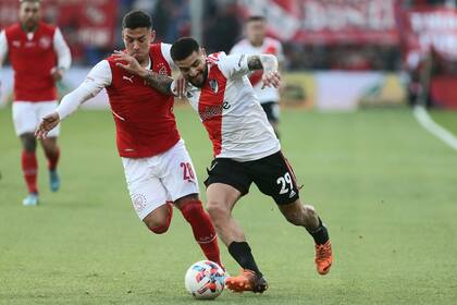 Elías Gómez se proyecta y forcejea con Vigo