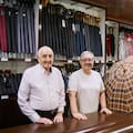 La paragüería más antigua de la ciudad sigue vigente y ofrece modelos únicos, de hasta un millón de pesos