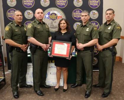 Elina Blanca Alicia Liendo fue seleccionada como la Joven del Año 2024‑2025 del Sector de Laredo de la Patrulla Fronteriza