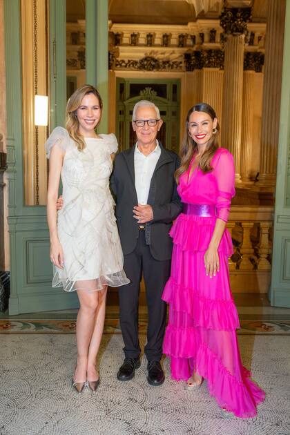 Elina Costantini, Eduardo Costantini y Carolina "Pampita" Ardohain
