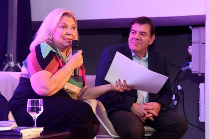 Elisa Carrió coincidió y presentó su libro en el Torreón del Monje