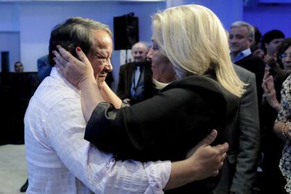 Carrió volvió a plantear que en la elección se pone en juego la opción "entre narcoestado y República" y dijo que "el conurbano está tomado por la droga"