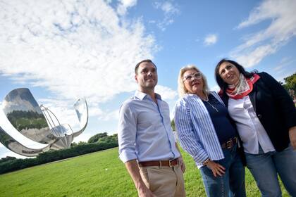 Elisa Carrió, junto a sus candidatos en la Capital
