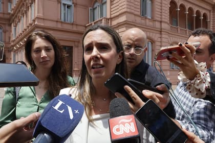 Elisa Trotta, a la salida de su reunión con Javier Milei en la Casa Rosada