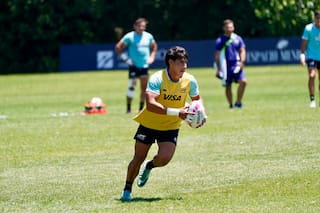 Rompe la tendencia: jugó en los Pumas y a los 27 pasa al seven, en una selección llena de despedidas