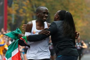 El Filósofo: quién es y cómo vive el hombre que bajó las 2 horas del maratón