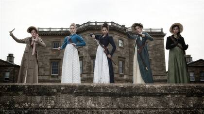 Elizabeth Bennet y dos de sus hermanas, listas para la batalla