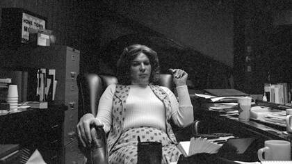 Elizabeth Carmichael en su oficina durante una entrevista a los medios norteamericanos.