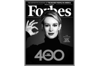 Elizabeth Holmes llegó a ser elegida por Forbes como una de las jóvenes promesas más importantes de la industria