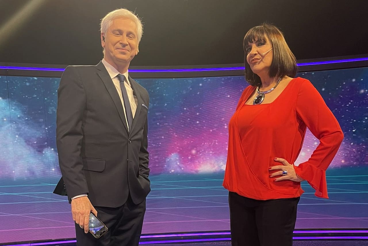 C5N se arrepiente y vuelve a convocar a sus conductores del año pasado, Elizabeth Vernaci y Di Natale - LA NACION