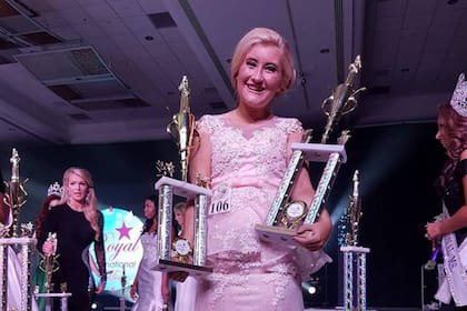 Ella Collins-Godden comenzó a participar en concursos de belleza a los 9 años de edad