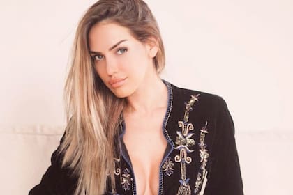 Ella es Mercedes Villador, la argentina que sería novia de Luis Miguel