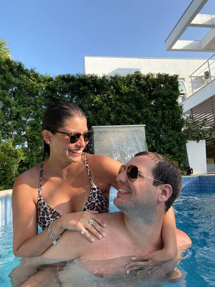 Ella médica, él ingeniero