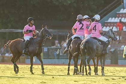 Ellerstina-Indios Chapaleufú fue el primero en anunciar su alineación para el próximo año, ya antes de la final de Palermo: Facundo Pieres, Antonio Heguy, Gonzalo Pieres (h.) y Cruz Heguy están a gusto entre sí y serán el principal contendiente del cuarteto de Cañuelas.