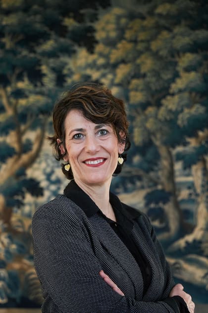 Elma Saiz: "España ha mirado siempre a Argentina, miles de españoles encontraron en vuestro país un refugio en tiempos de dictadura, y fue siempre un ejemplo de justicia en materia de derechos humanos"