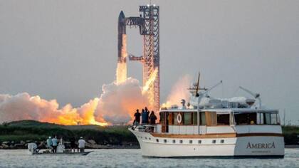 Elon Musk, el jefe de SpaceX, se ha mostrado preocupado por el exceso de regulaciones que puedan sofocar la innovación