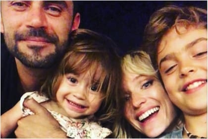 Eloy y Alfonsina, hijos de Gonzalo Heredia y Brenda Gandini