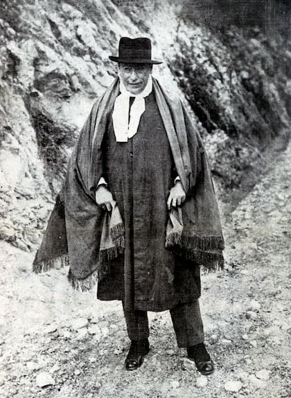 Elpidio González falleció el 18 de octubre de 1951, a los 76 años.