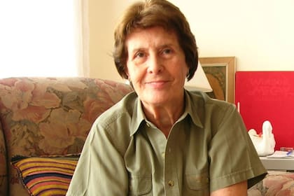 Elsa Sánchez de Oesterheld perdió a su esposo Héctor y a sus cuatro hijas Estela, Diana, Marina y Beatriz durante la dictacura militar