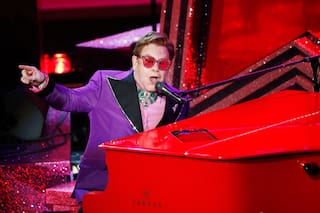 Elton John y su marido, "indignados" con un tabloide británico