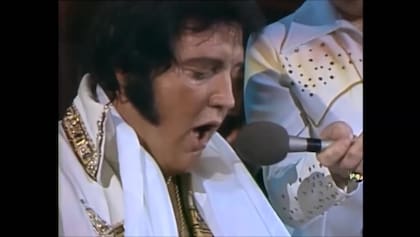 Elvis Presley cantó Unchained Melody en su último concierto