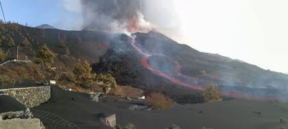 Emergencia en La Palma por la erupción del volcán. (Photo by Luismi ORTIZ / UME / AFP) 