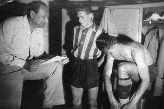 Emérico Hirschl: el DT que escapó del Holocausto y le dio seis títulos a River