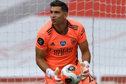 Emi Martínez llegó a Arsenal en 2009, con 17 años, y fue a préstamo a varios equipos para adquirir rodaje