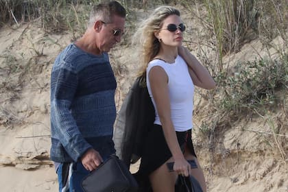 Emilia Attías y el Turco Naim, en su último verano como pareja