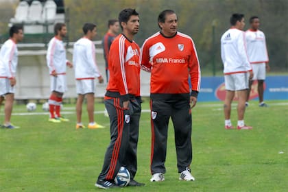 Emiliano Díaz, junto a su padre, Ramón