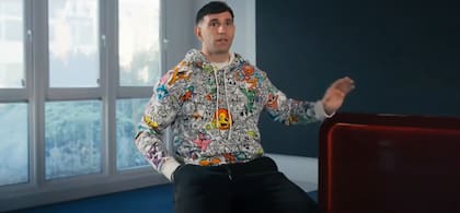 Emiliano "Dibu" Martínez es uno de los que ofreció su testimonio en el documental
