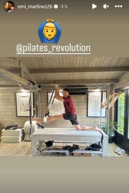 Emiliano "Dibu" Martínez practica pilates en un centro de Birmingham