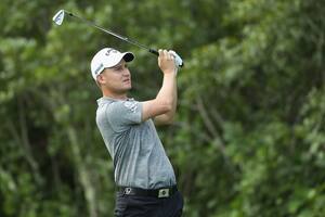 Golf: Tarde destacada de Emiliano Grillo, que avanzó 28 puestos en el playoff