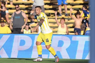 Vecchio respaldó con goles la continuidad del Kily González: Central venció a Atlético 3-1