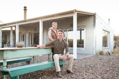 Emilio y María Cecilia están orgullosos del trabajo de la familia Manera en la estancia