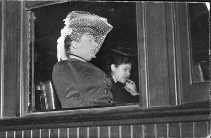 Emma de la Barra, en un viaje a La Plata.