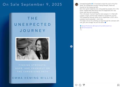 Emma Heming Willis presenta la portada de su libro, un relato íntimo sobre su experiencia como cuidadora de Bruce Willis y una guía de esperanza para quienes transitan caminos similares