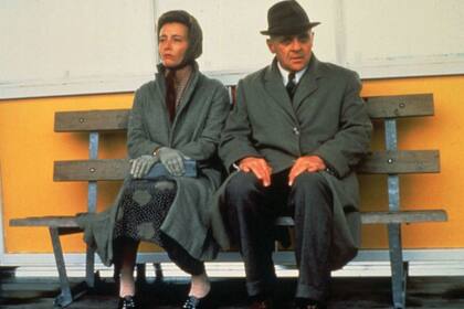 Emma Thompson, Anthony Hopkins y el amor no expresado en Lo que queda del día