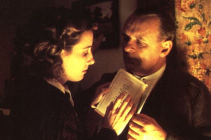 Emma Thompson y Anthony Hopkins en Lo que queda del día