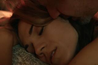 Pequeña Victoria: Emma y Antonio pasaron su primera noche juntos