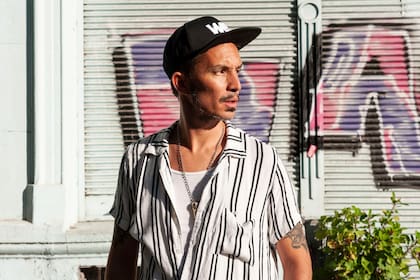 "La primera vez que cobramos plata en Sadaic nos terminamos comprando unos muñequitos de G.I.Joe", recuerda Emma Horvilleur sobre los inicios de IKV